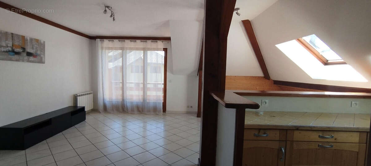 Appartement à SAINT-MARTIN-BELLEVUE