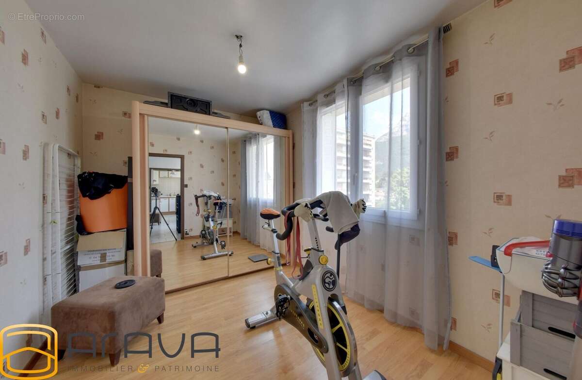 Appartement 51 m² à Saint-Egreve  - photo 5