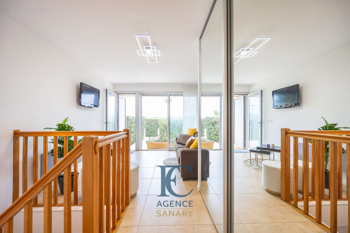 Appartement à SANARY-SUR-MER