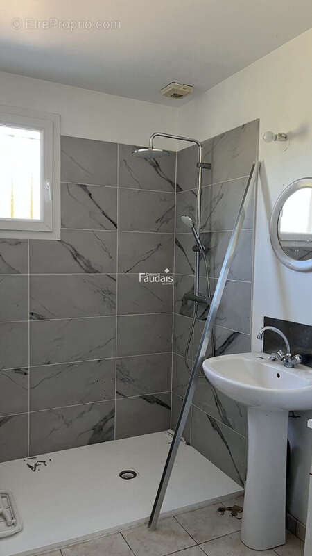 Maison 84 m² à Airel  - photo 6