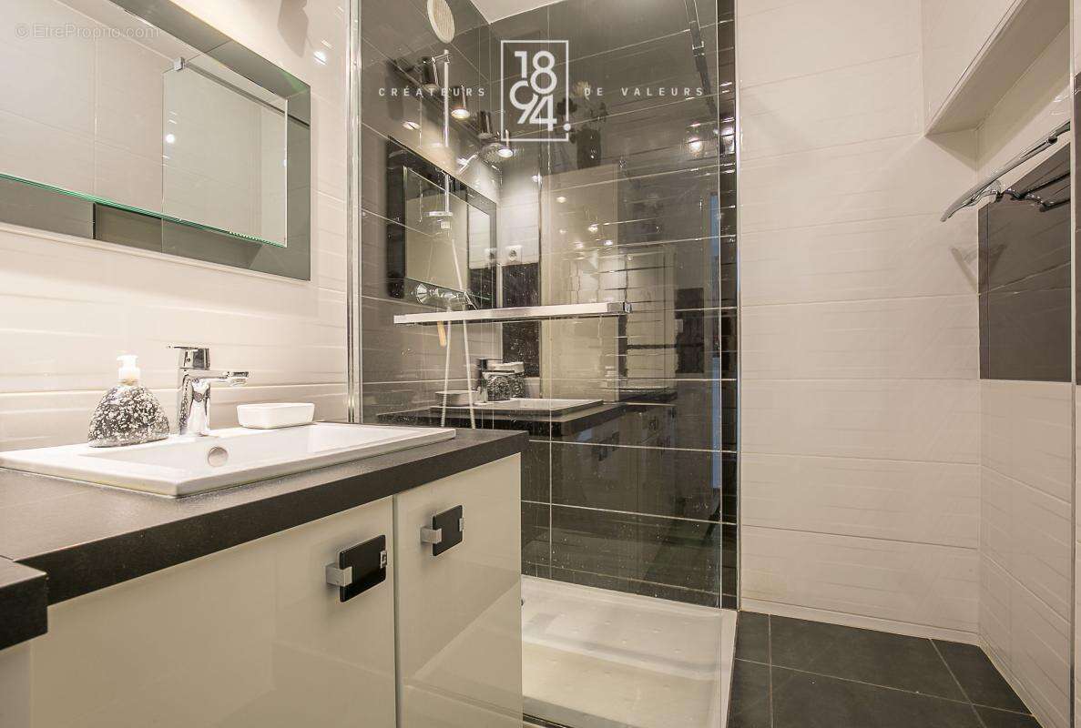 Appartement à MARSEILLE-9E