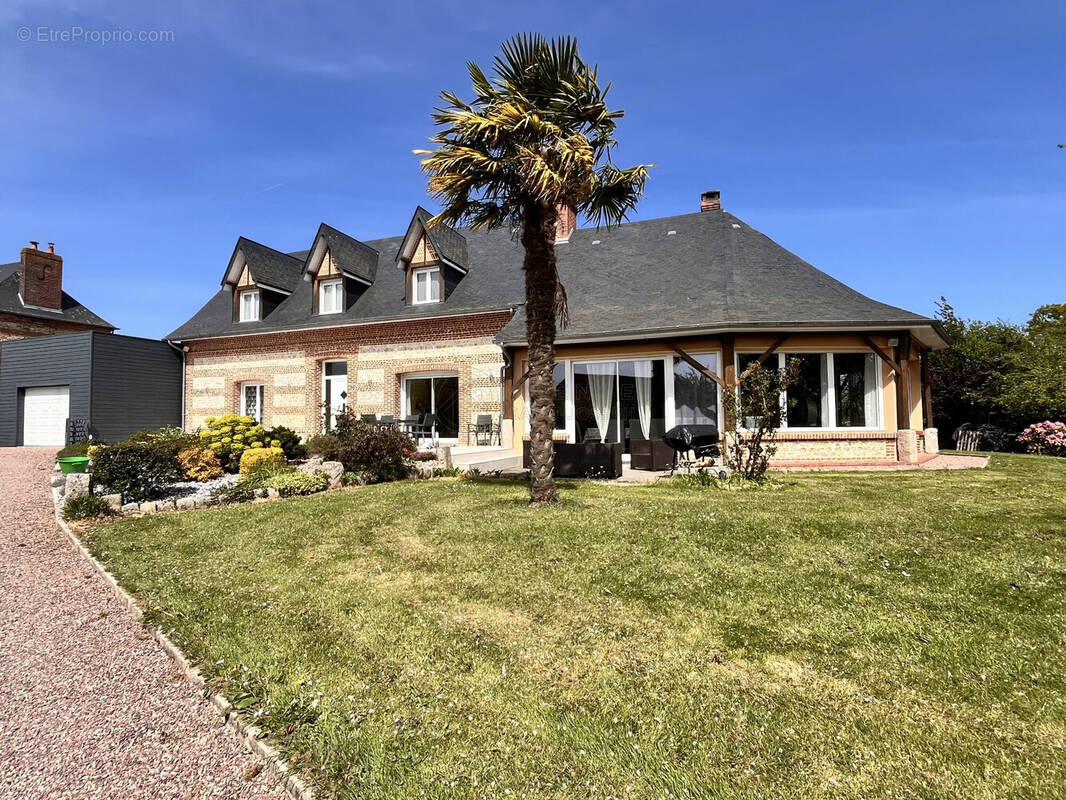 Maison à YVETOT