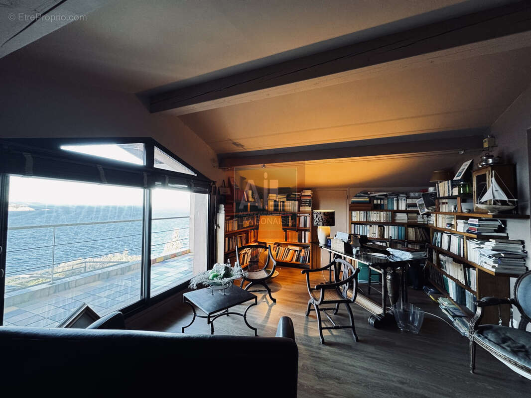 Maison à HYERES