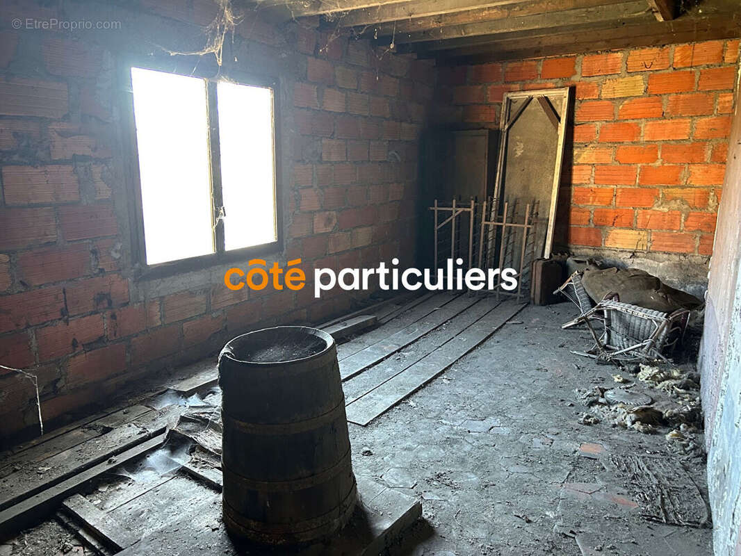 Appartement à VILLENEUVE-LE-ROI