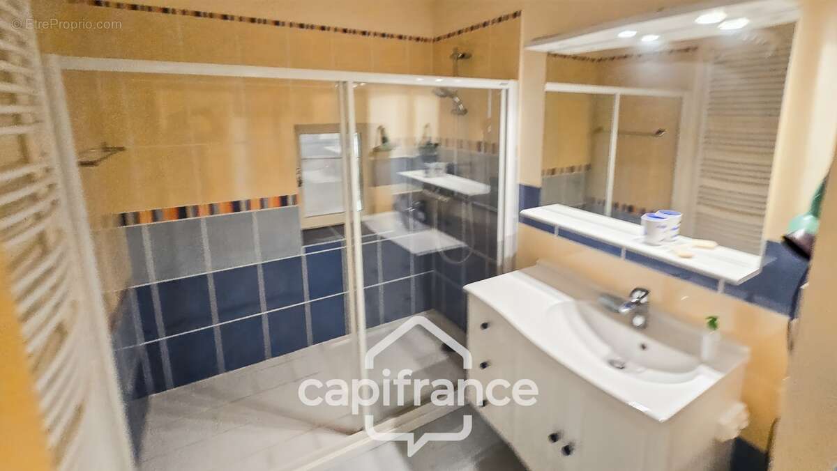 Maison en pierre à vendre 8 pièces avec piscine sur 3100 m² de terrain - photo 10