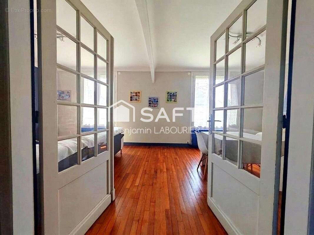 Photo 3 - Maison à JOIGNY