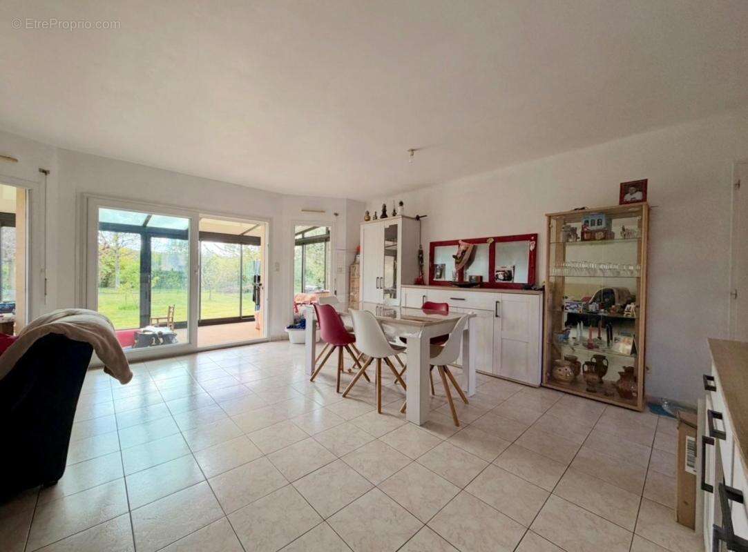 Maison à MALESTROIT