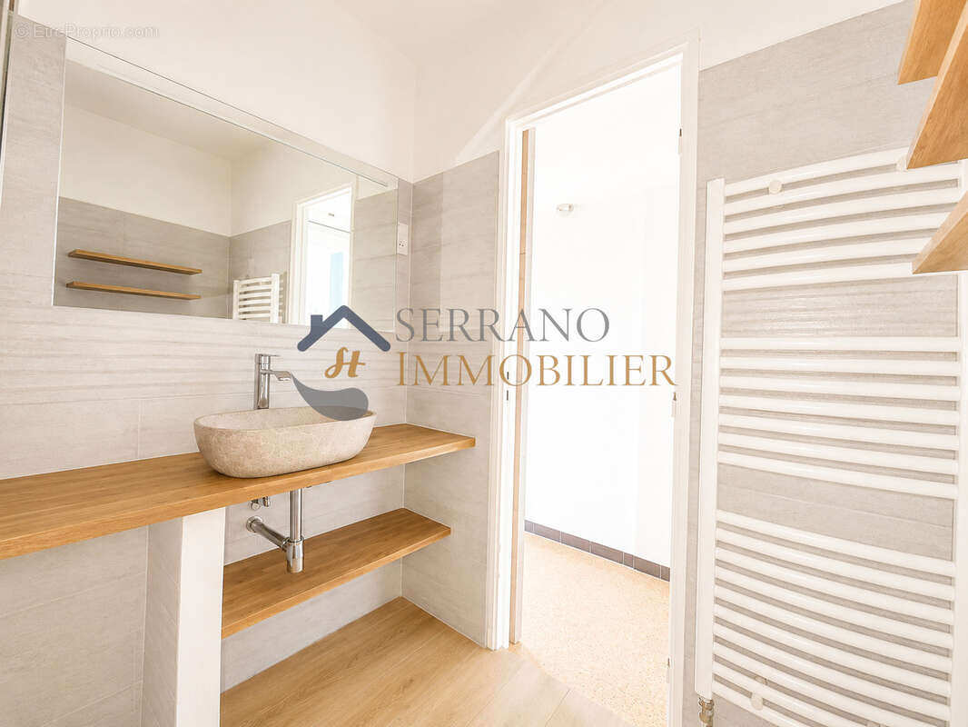Appartement T4 73 m2 avec balcon et cave - photo 9