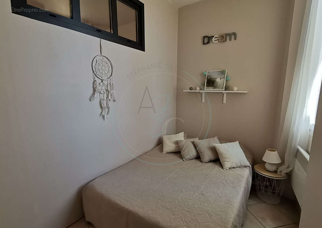 Appartement à COGOLIN