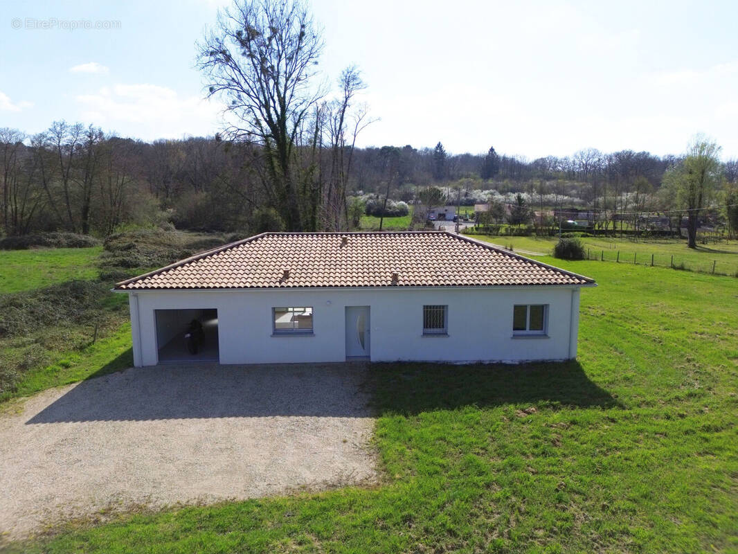 Maison à CASTELJALOUX