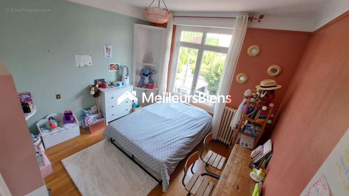 Maison de caractère, 5 chambres, studio, garage et piscine hors sol - photo 8