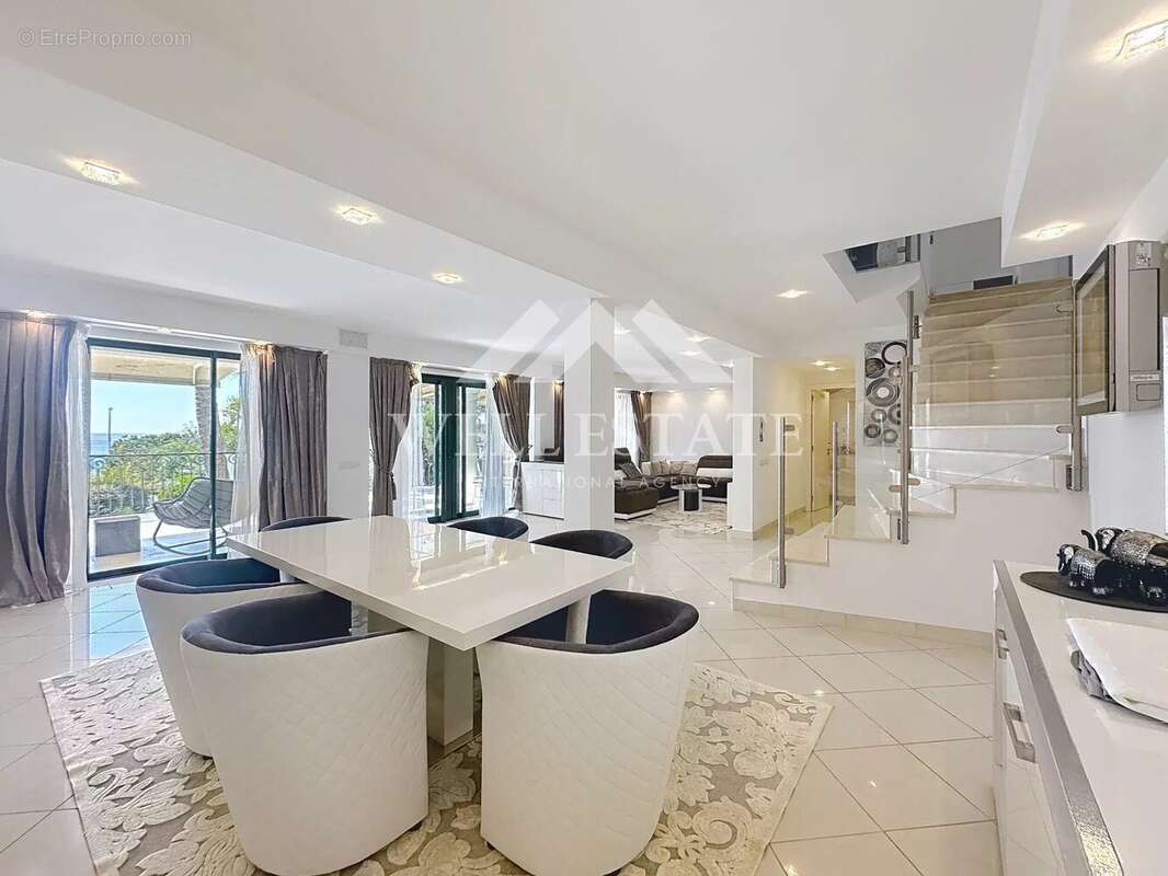 Villa avec piscine - vue mer panoramique - à pieds de la mer - photo 15