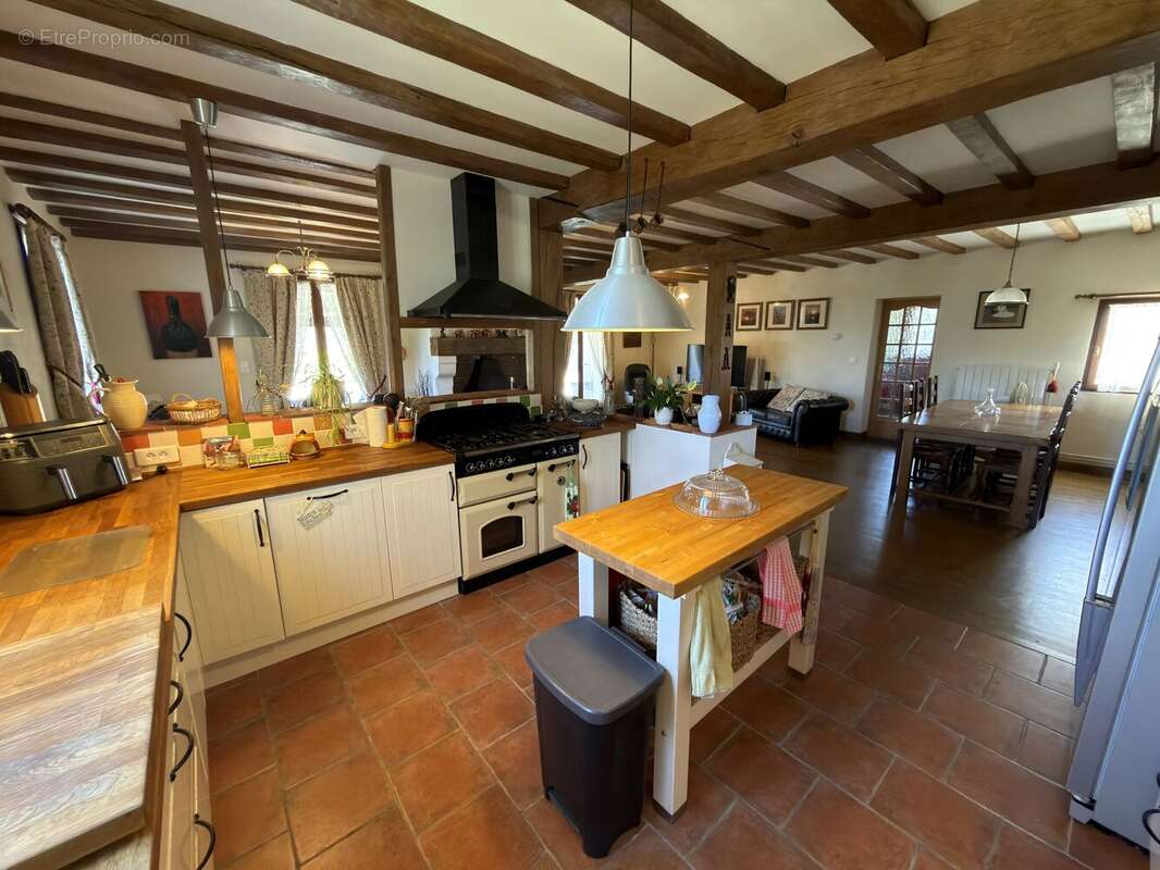 Belle maison familiale avec vue sur la campagne - photo 4