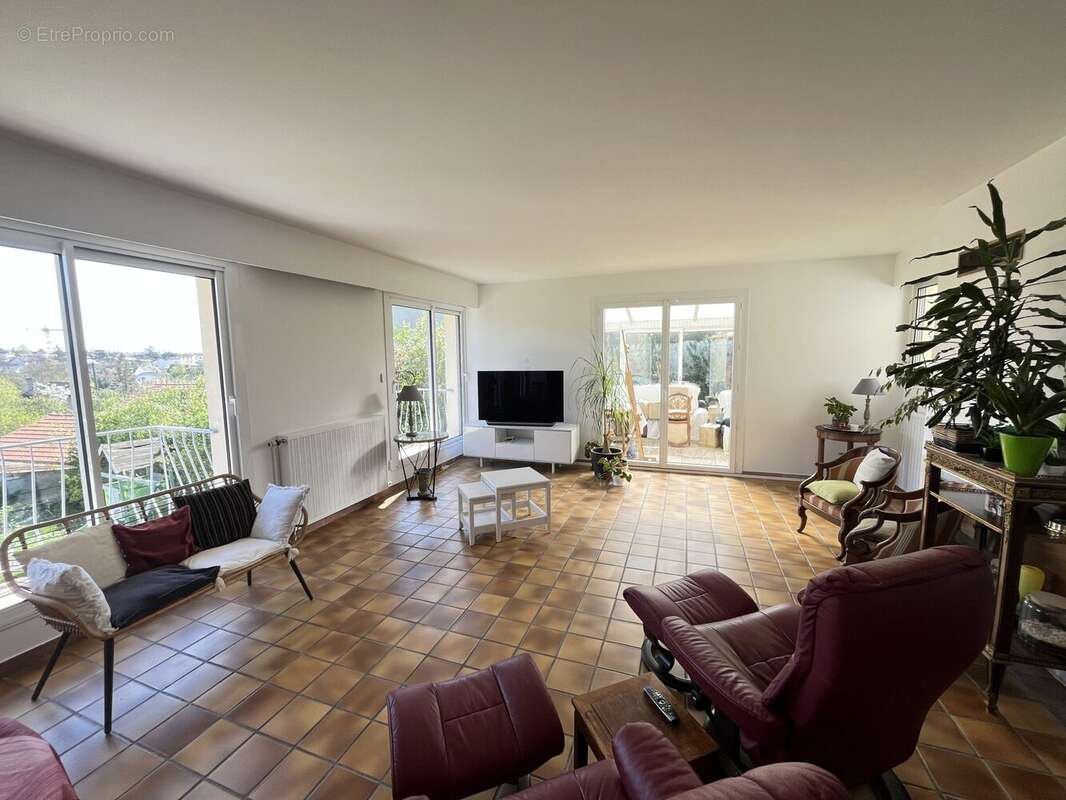 Maison à LA FRETTE-SUR-SEINE