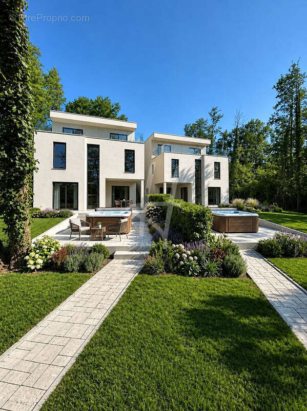 Maison à ROZERIEULLES