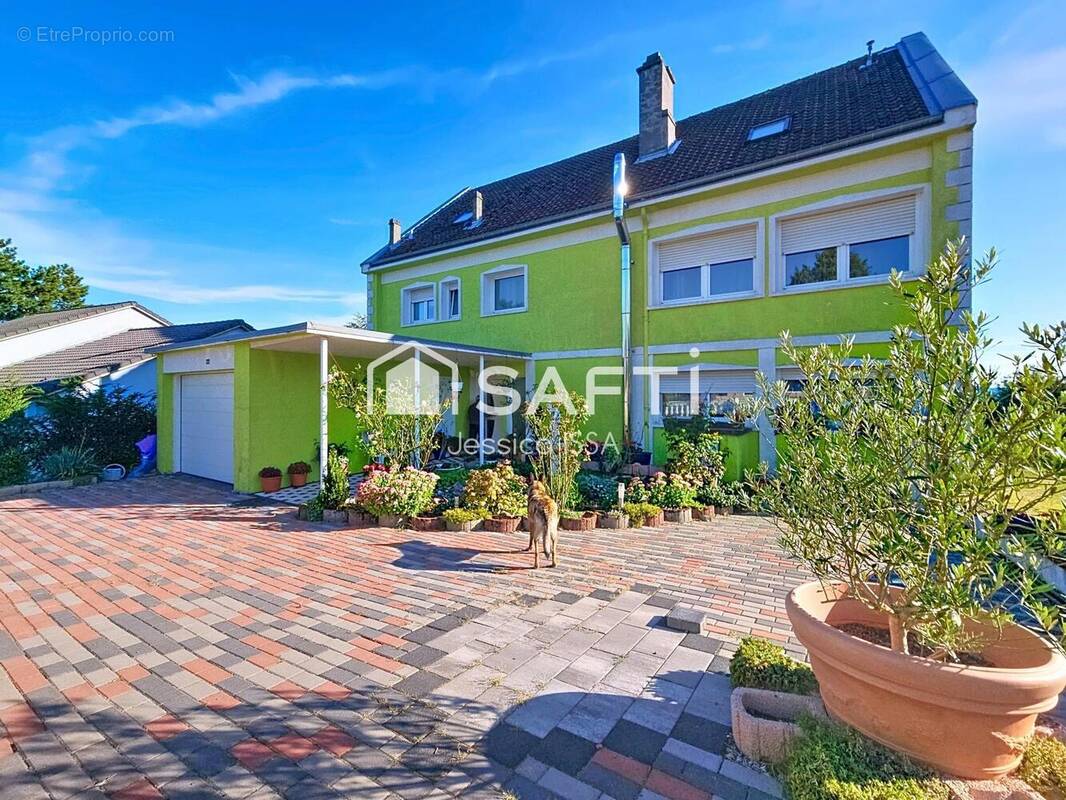 Photo 1 - Maison à L'HOPITAL