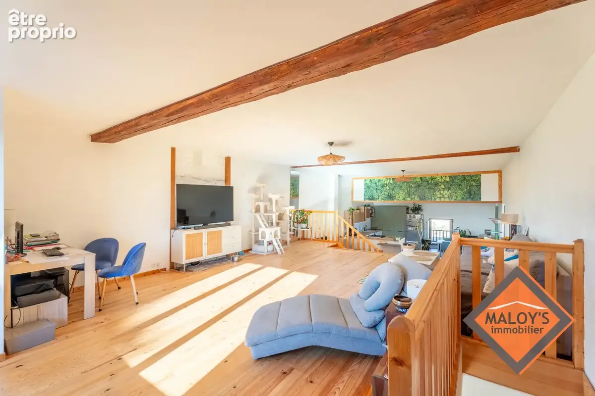 Maison de village au cœur de Sourcieux - Volumes & lumière - 162m2 - 3 chambres - garage - photo 2