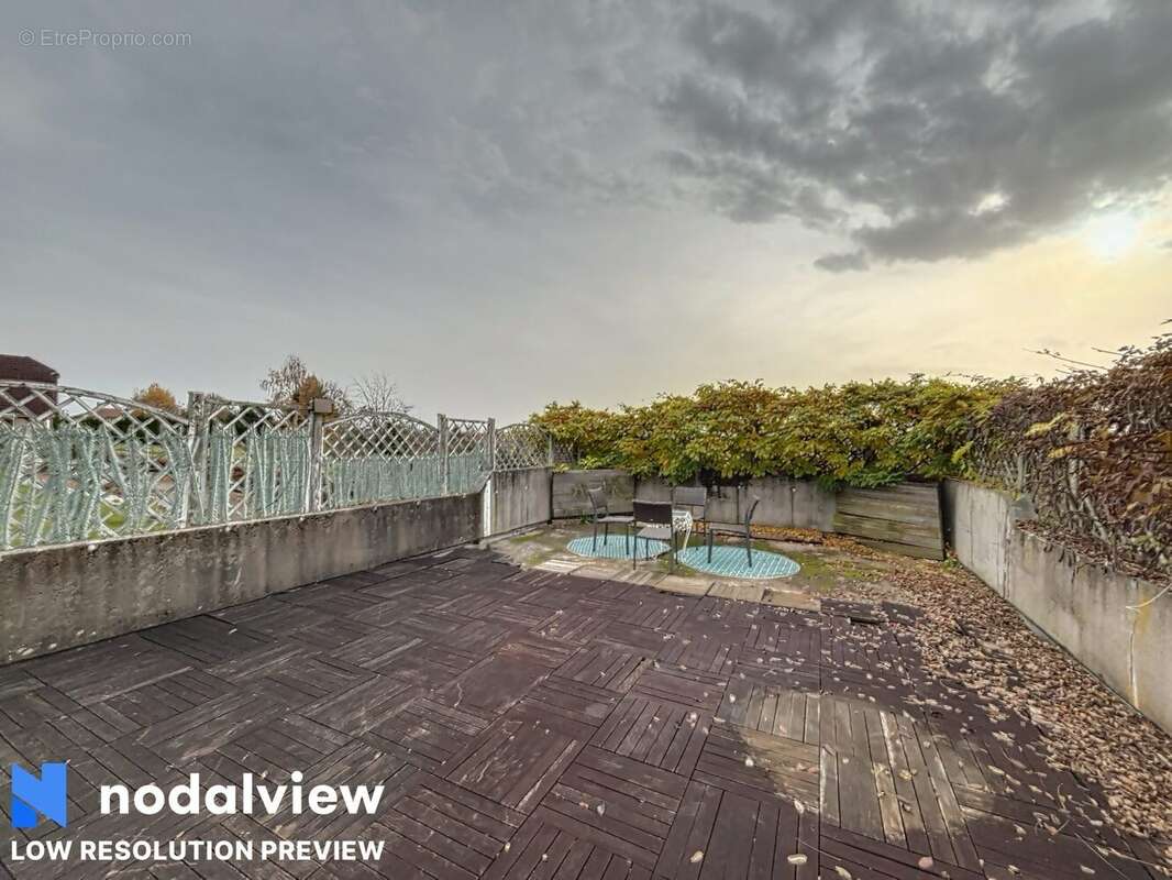 Maison à ATHESANS-ETROITEFONTAINE