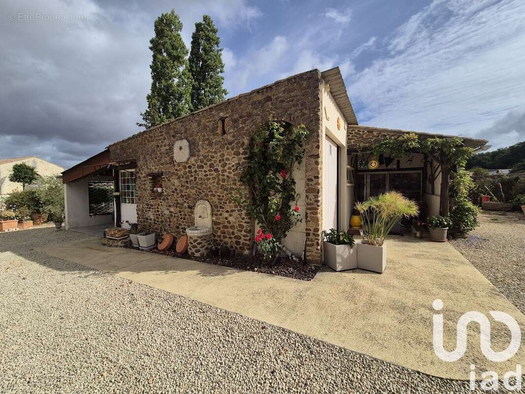 Photo 3 - Maison à THOUARS