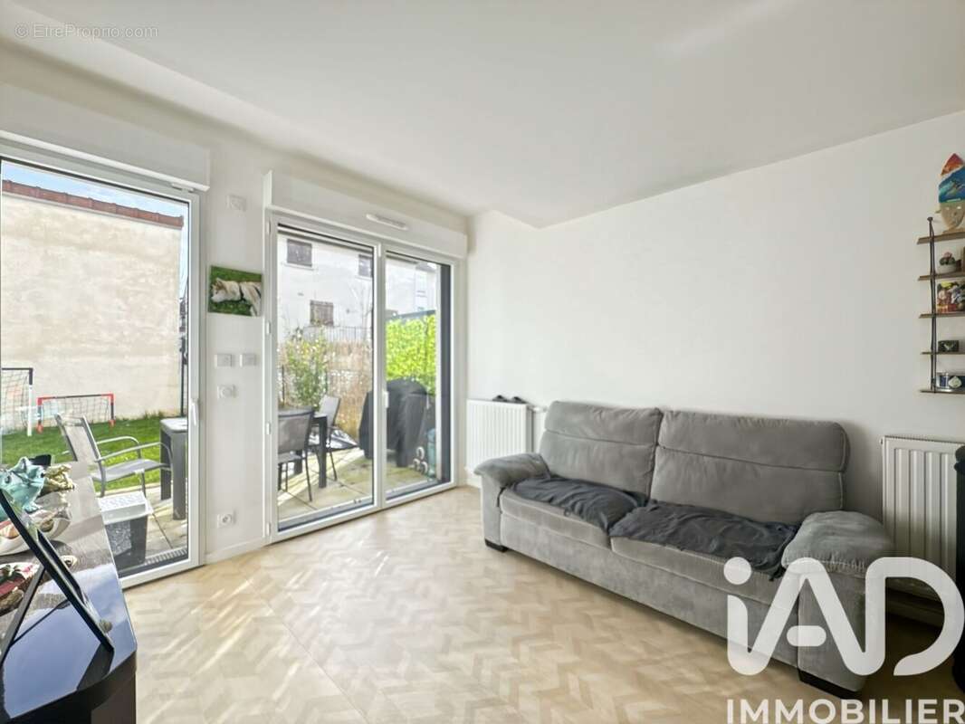 Photo 2 - Appartement à NEUILLY-SUR-MARNE