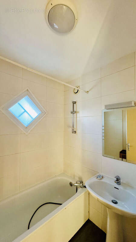 Appartement La Roche Sur Yon - 2 pièce(s) - 42,32 m2 - photo 6