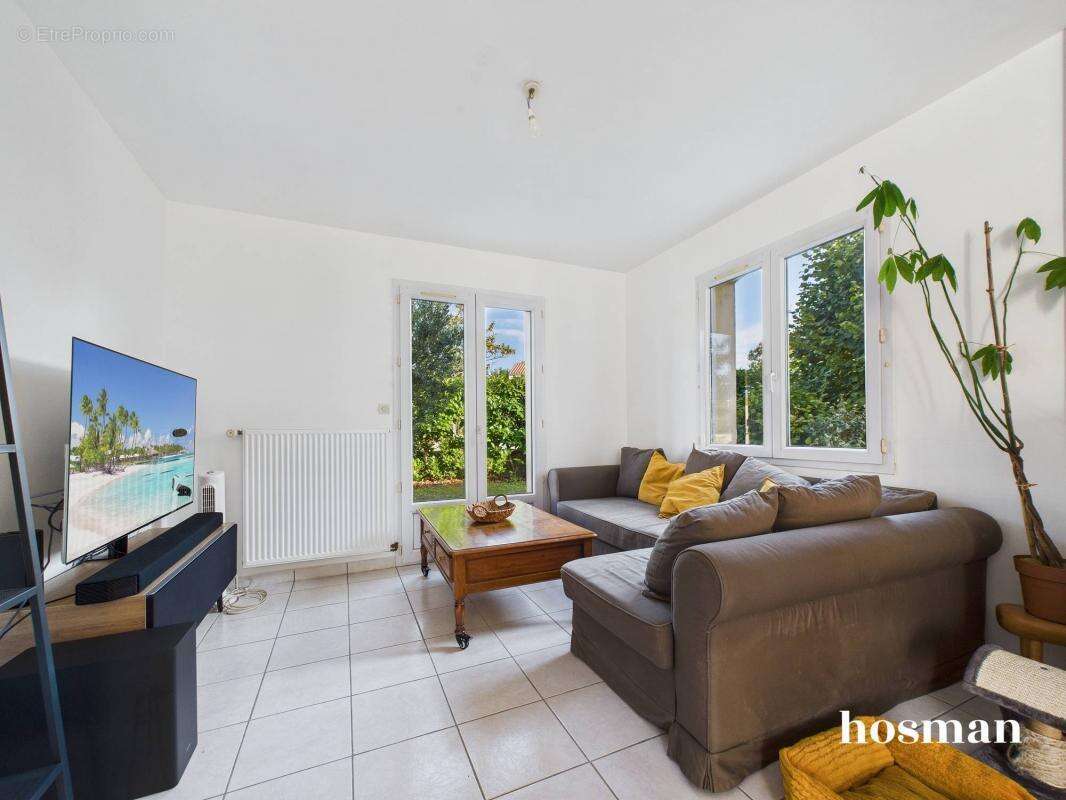 Maison à BOUGUENAIS