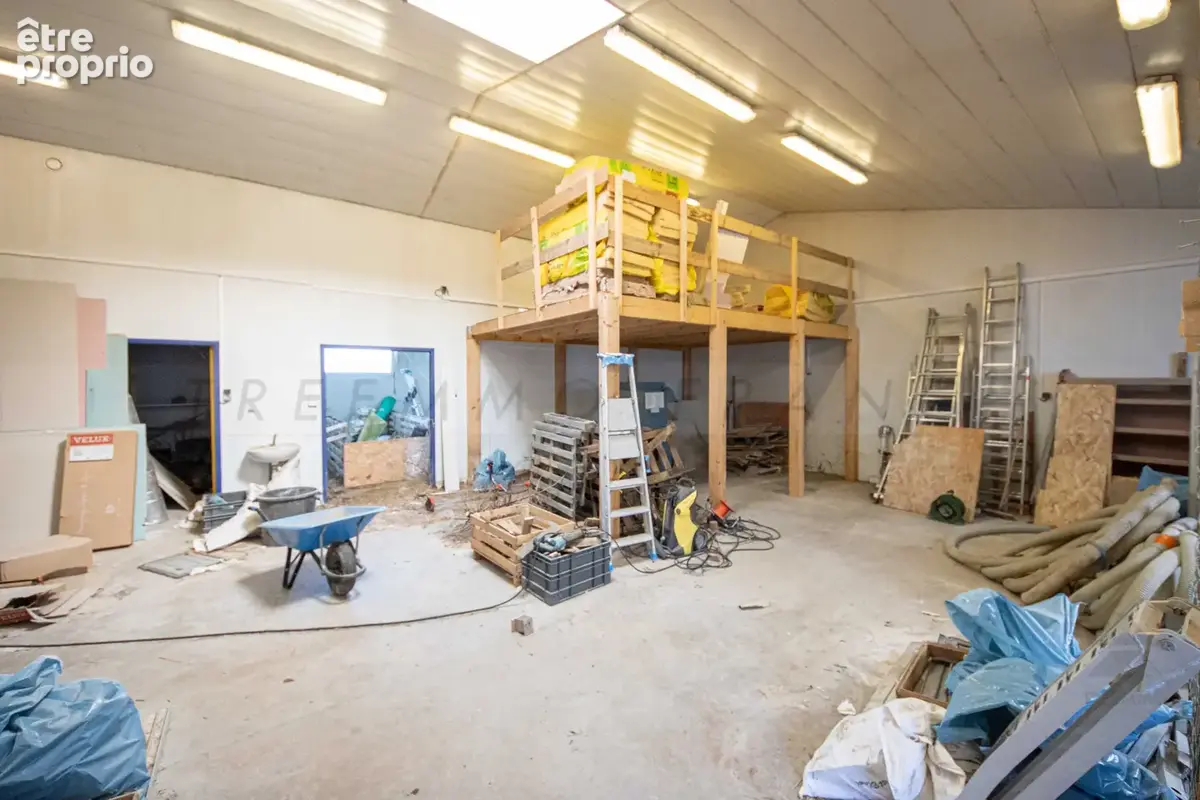 A vendre - pont de buis - maison avec local et hangar - terrain de 600 m2 - 199000€ - photo 6