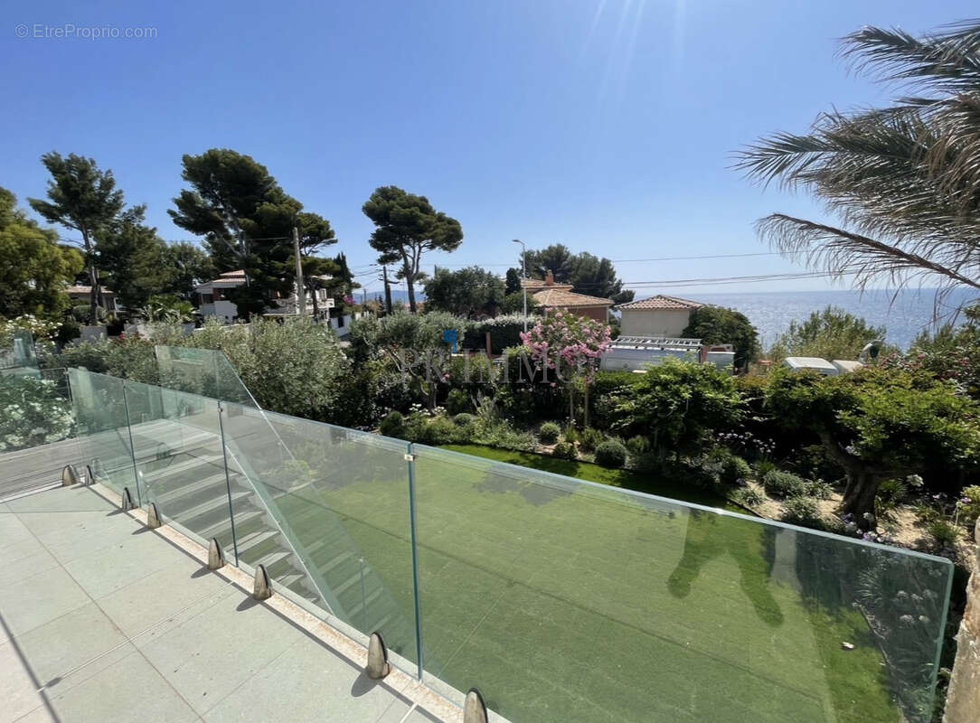 Maison à CAVALAIRE-SUR-MER