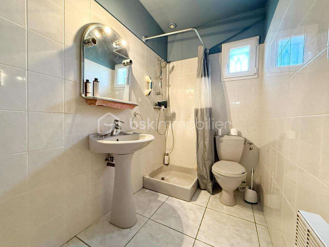Colombiers – maison t4 de plain-pied – 148 m² – terrain de 999 m² – terrasses – véranda – atelier - photo 16