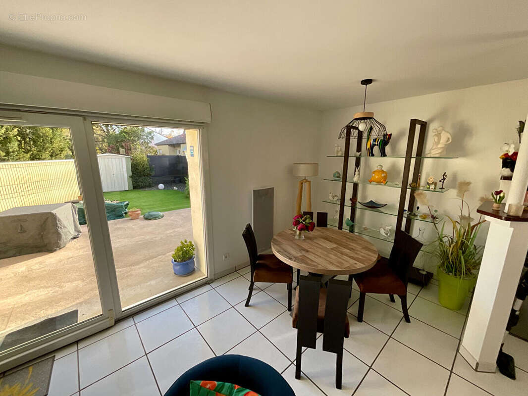 Appartement à ESSEY-LES-NANCY