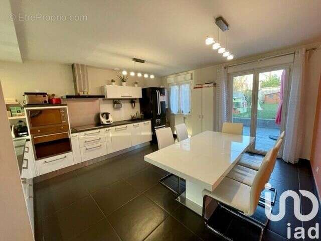 Photo 2 - Maison à VILLEPINTE