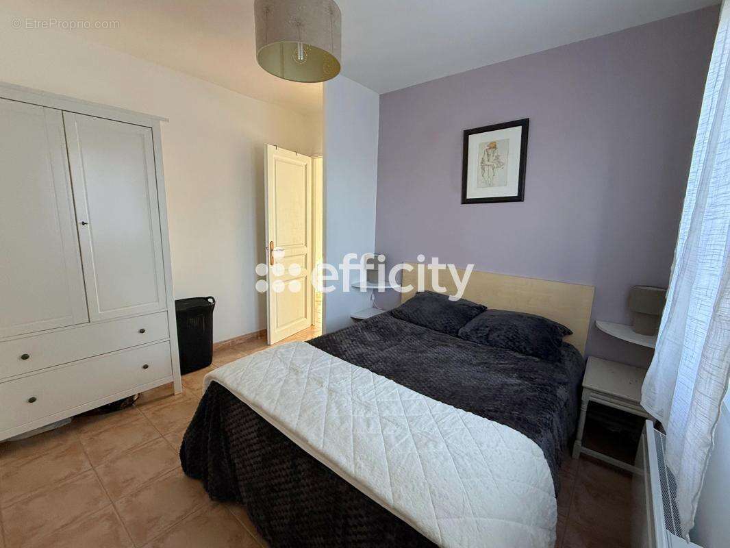 Maison à NANS-LES-PINS