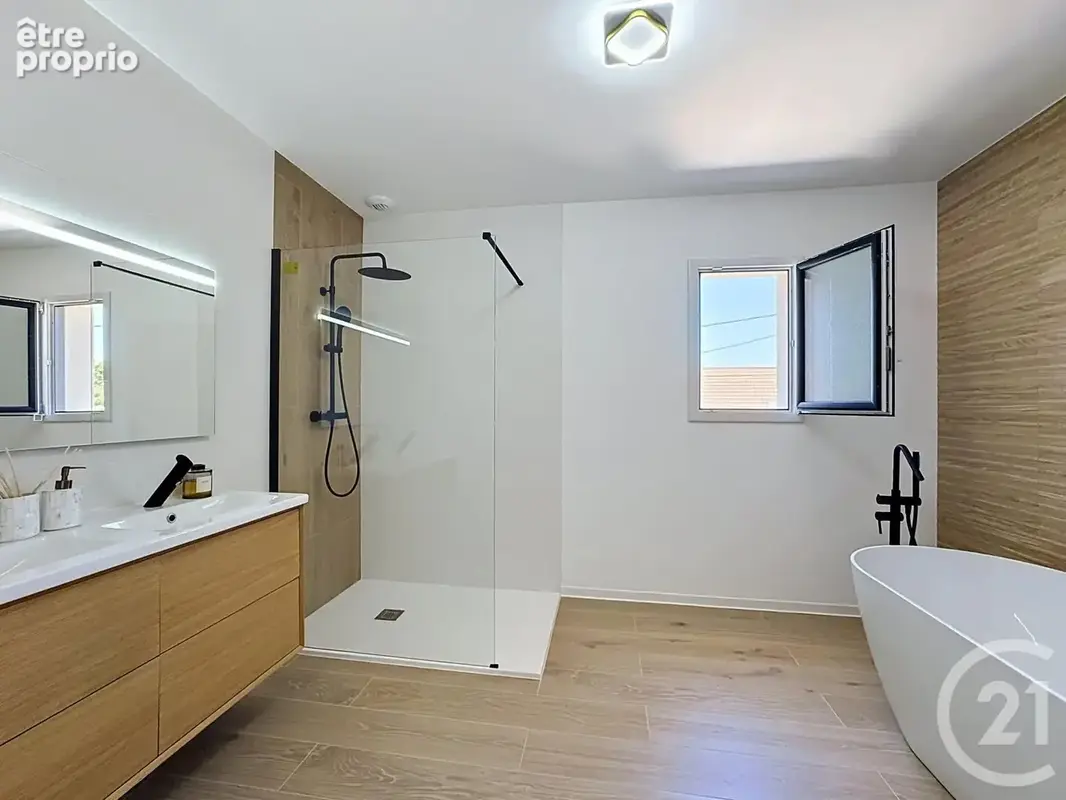 Maison 5 pièces 138 m² à vendre à Saint-Denis-En-Val (45560) - photo 10