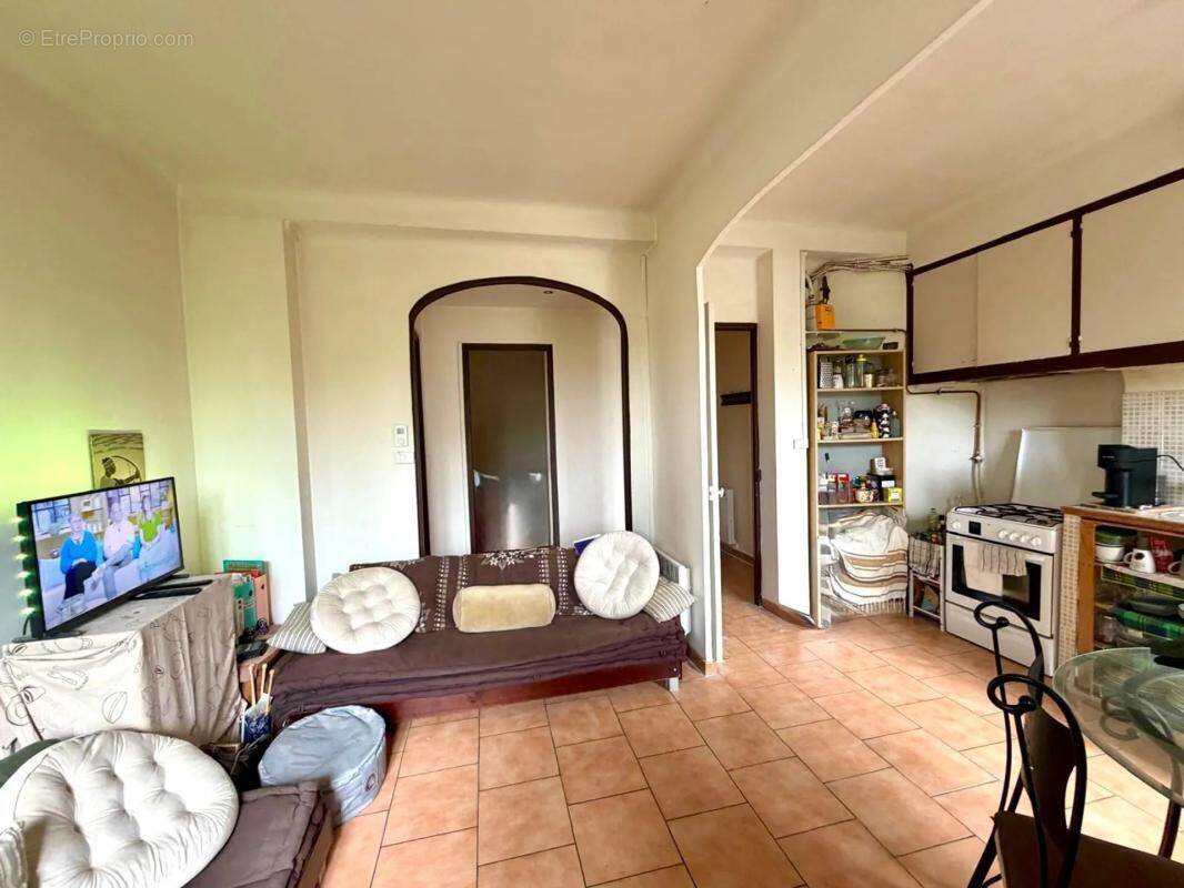 Appartement à MARSEILLE-15E