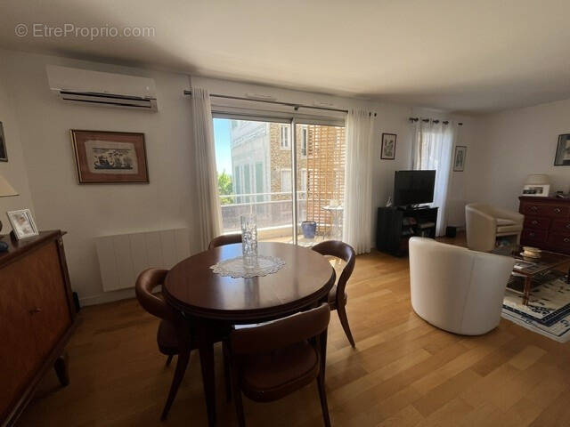 Appartement à NOGENT-SUR-MARNE