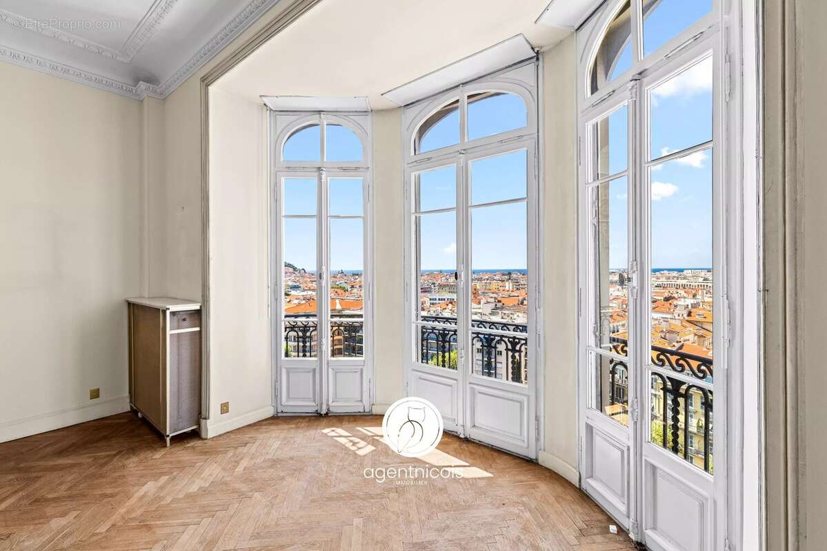 Nice // cimiez : 5-6 pièces d'exception / bourgeois / vue panoramique mer et ville / rarissime - photo 8