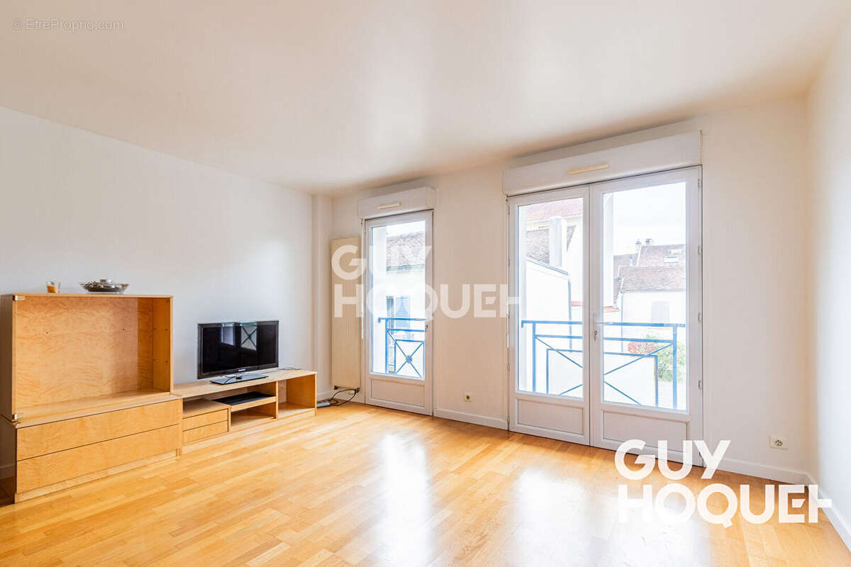 Appartement à SAVIGNY-SUR-ORGE