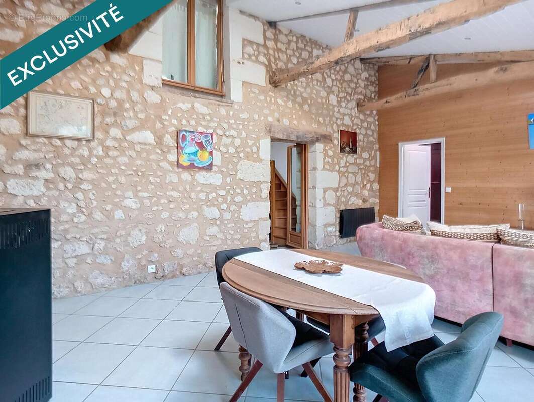 Maison 345 m² à Le Fouilloux  - photo 6