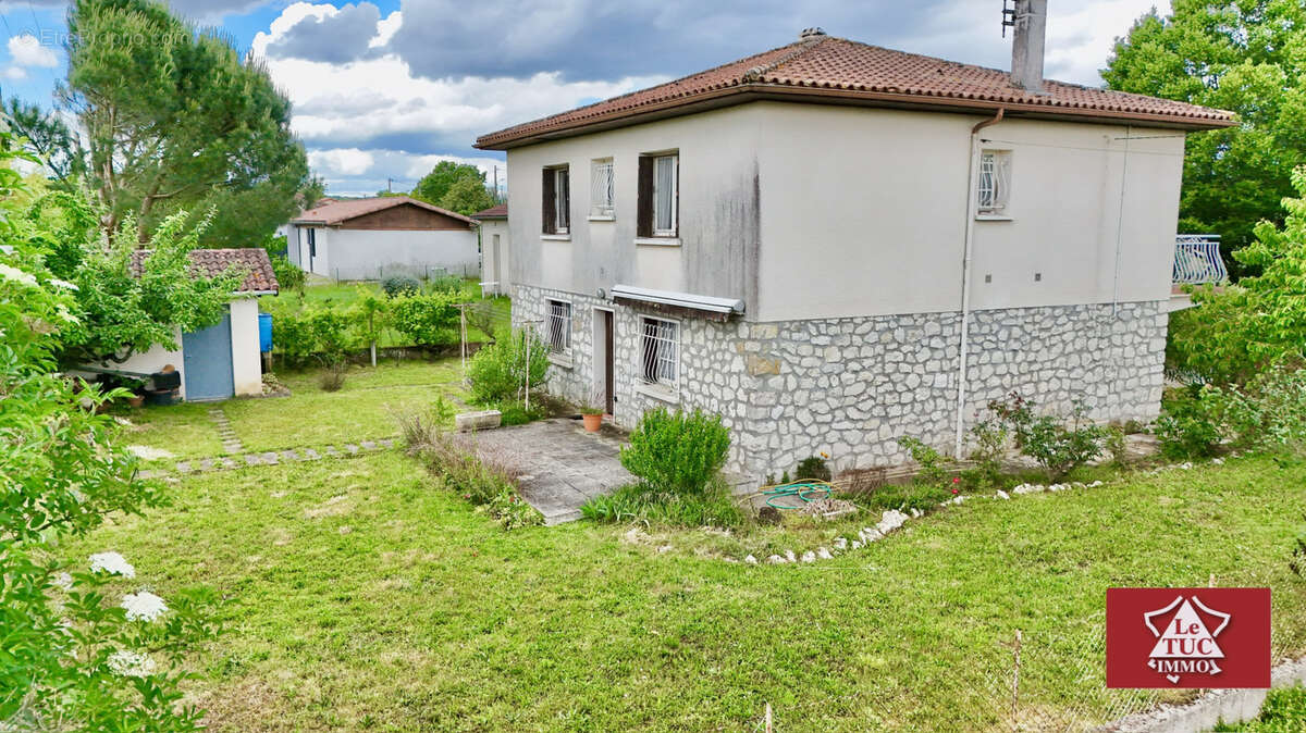 Maison à SAINT-SYLVESTRE-SUR-LOT