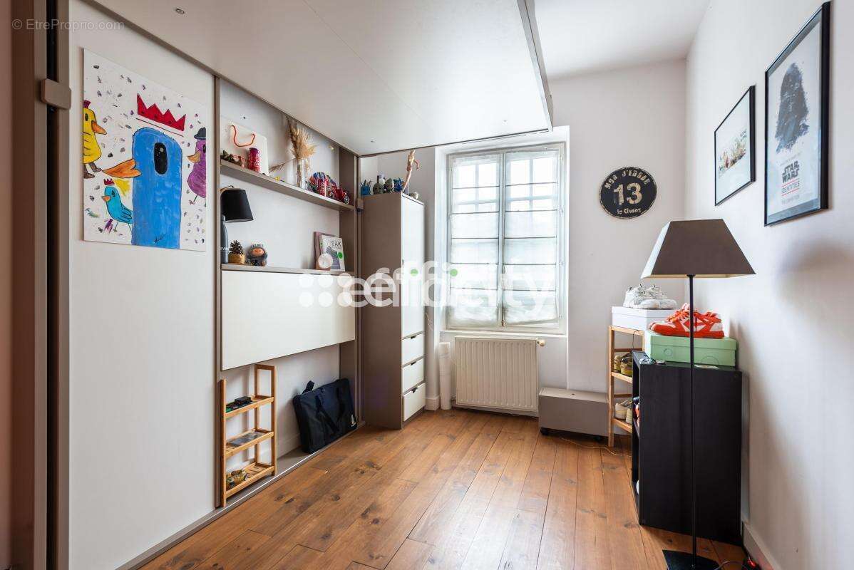 Maison à COLLONGES-AU-MONT-D&#039;OR