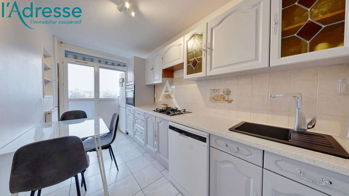 Appartement à CHENNEVIERES-SUR-MARNE