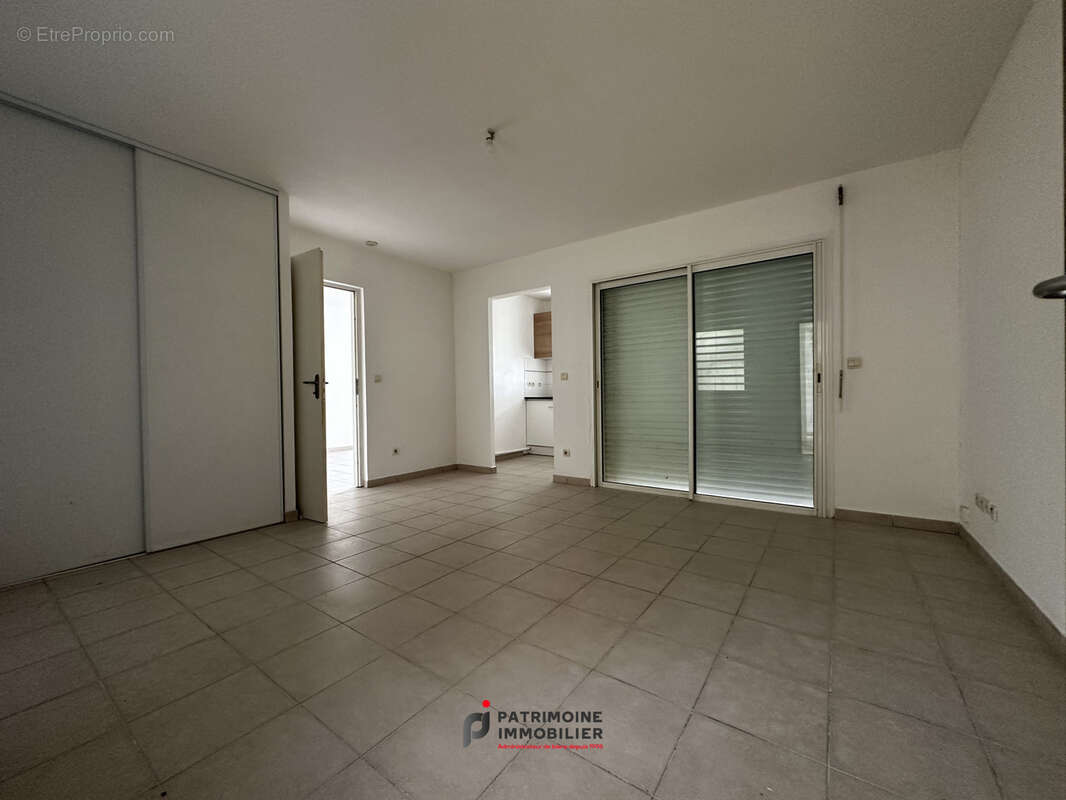 Appartement à PETIT-BOURG