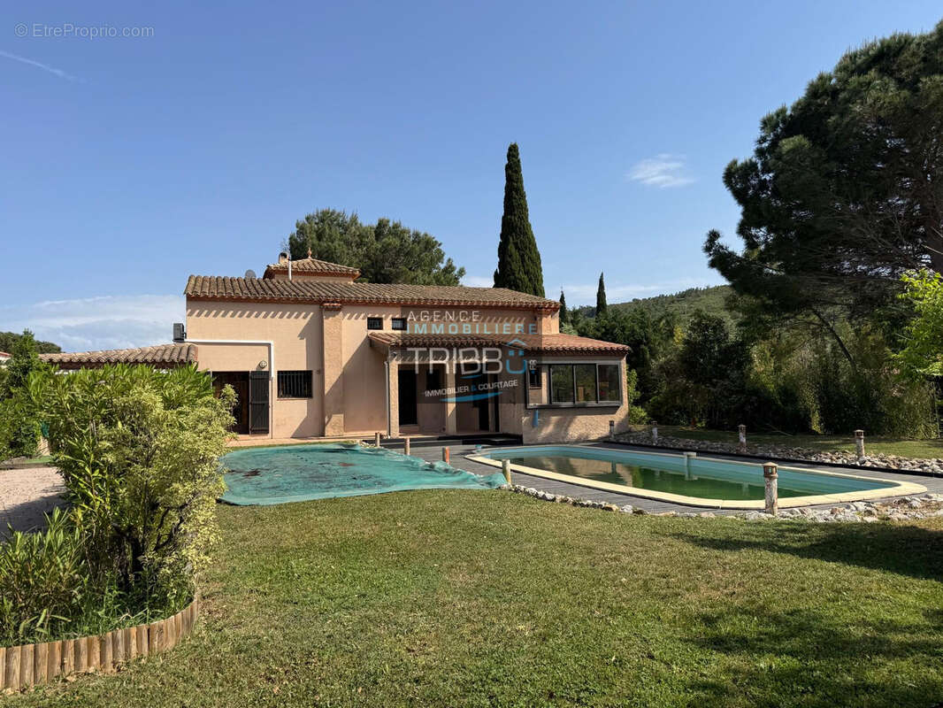 Maison à CASTELNOU