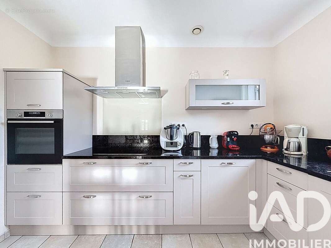 Photo 6 - Maison à ROBION