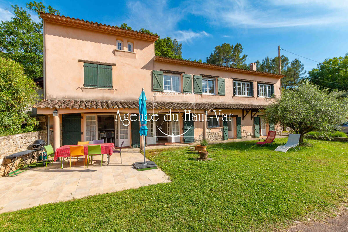 Maison à FAYENCE