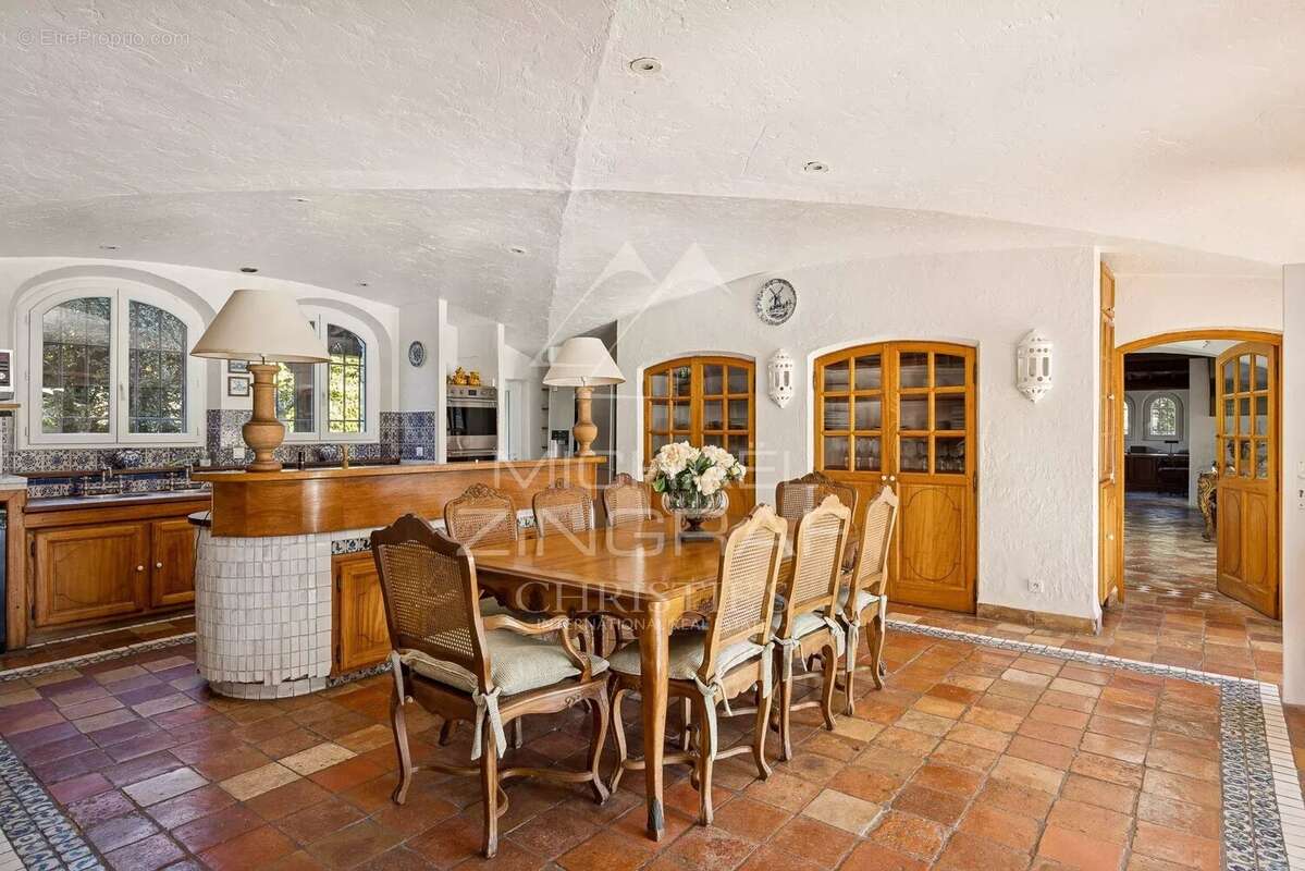 Maison à LA COLLE-SUR-LOUP