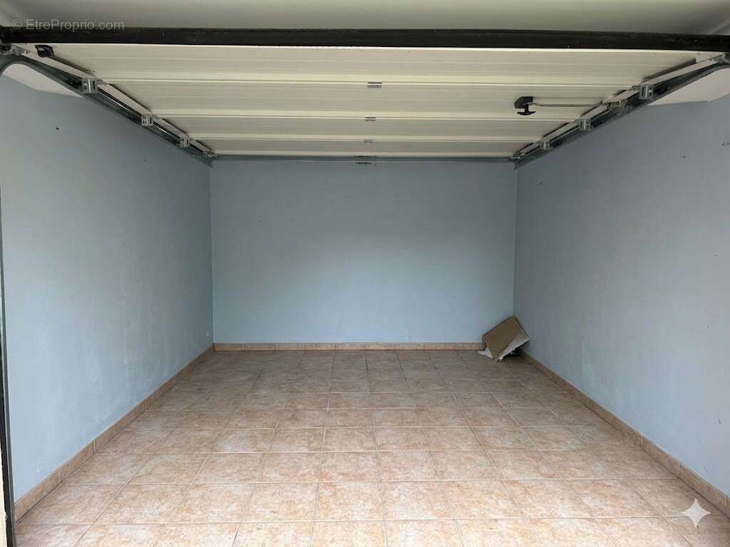 Maison à ROSNY-SUR-SEINE