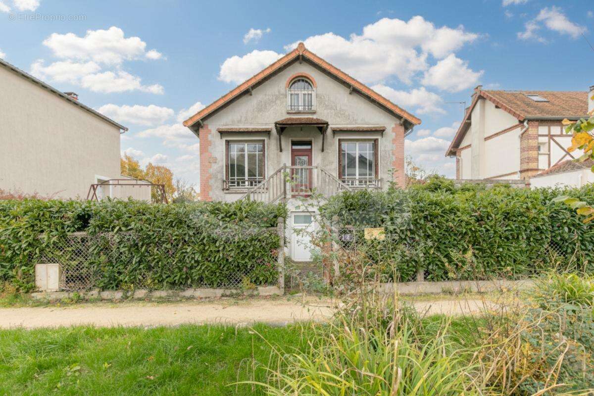 Maison à BOISSY-SAINT-LEGER