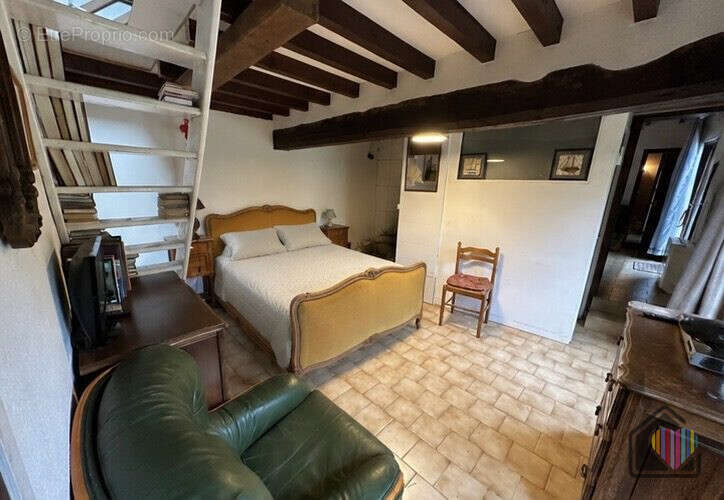 Maison à SASSETOT-LE-MAUCONDUIT