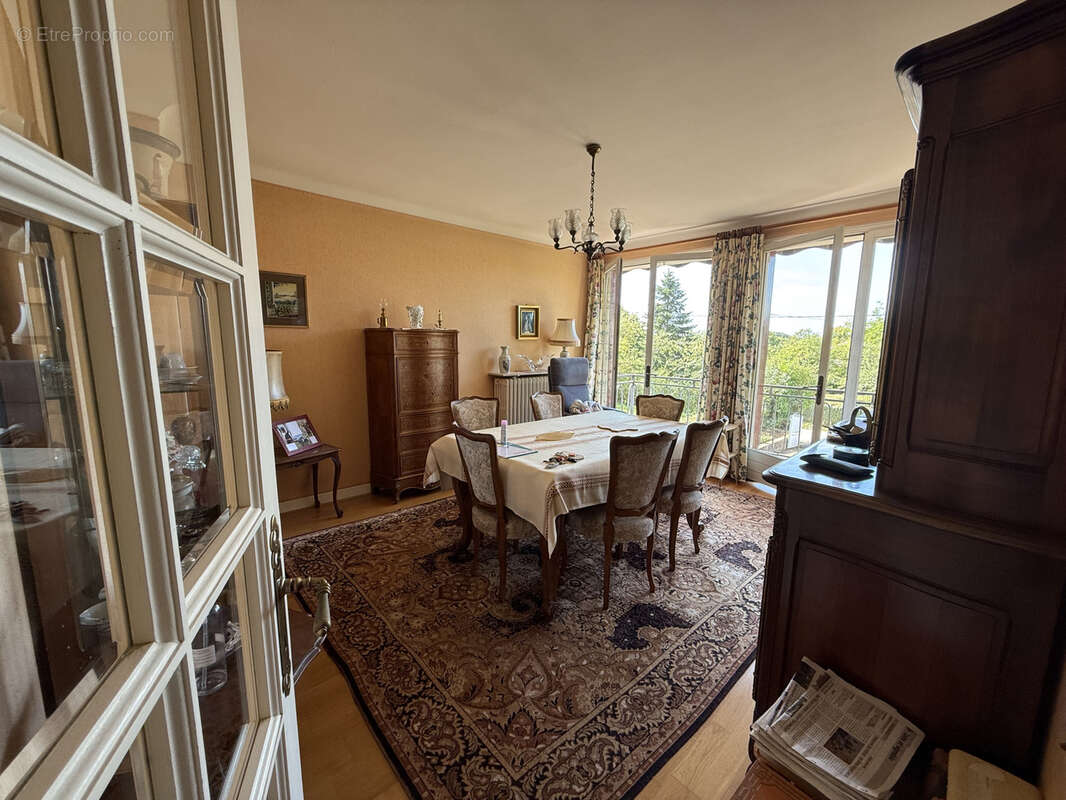 Maison à MENETOU-RATEL